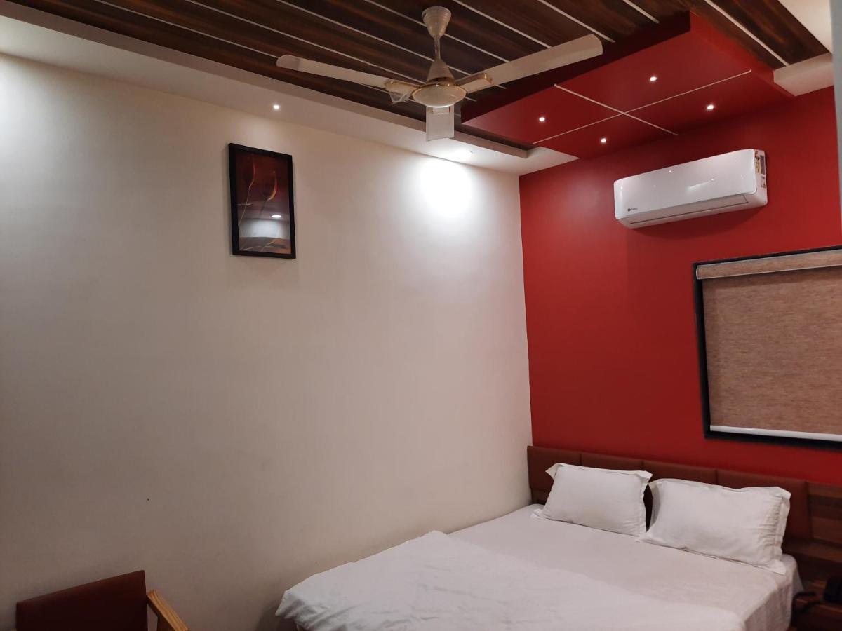 Hotel The Grand Shiva Gondal Exteriér fotografie